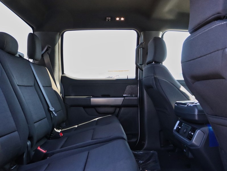 2026 Ford F-150 XLT | 4X4 | 3.5L | 301A | 157 | BLK PKG