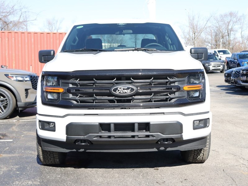 2026 Ford F-150 XLT | 4X4 | 3.5L | 301A | 157 | BLK PKG