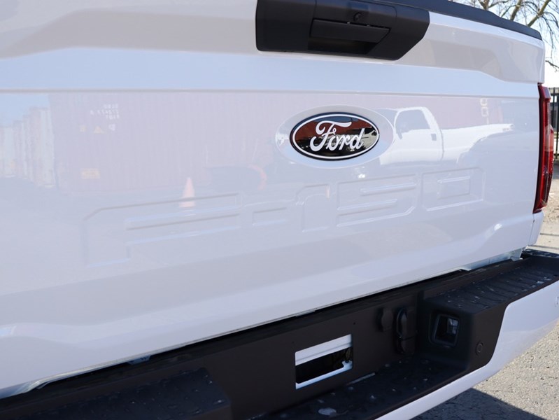 2026 Ford F-150 XLT | 4X4 | 3.5L | 301A | 157 | BLK PKG