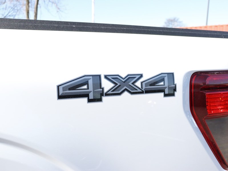 2026 Ford F-150 XLT | 4X4 | 3.5L | 301A | 157 | BLK PKG