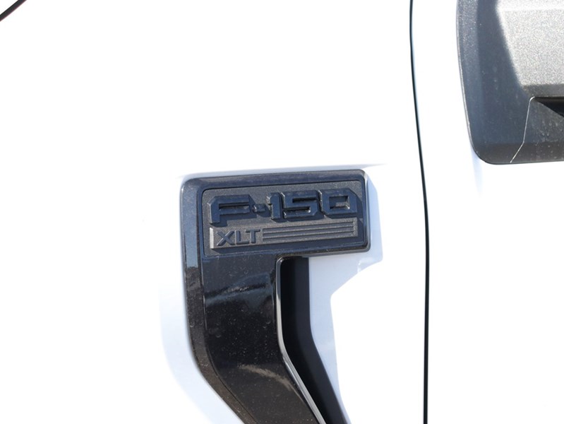 2026 Ford F-150 XLT | 4X4 | 3.5L | 301A | 157 | BLK PKG