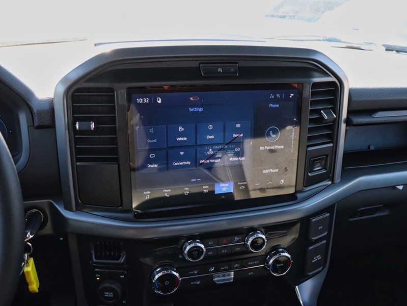 2026 Ford F-150 XLT | 4X4 | 3.5L | 301A | 157 | BLK PKG