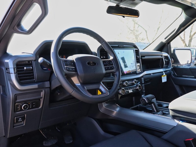2026 Ford F-150 XLT | 4X4 | 3.5L | 301A | 157 | BLK PKG