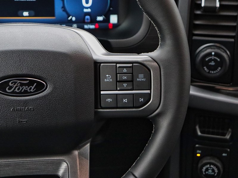 2026 Ford F-150 XLT | 4X4 | 5.0L | 303A |BLK PK PLS |ROOF |BED UTL