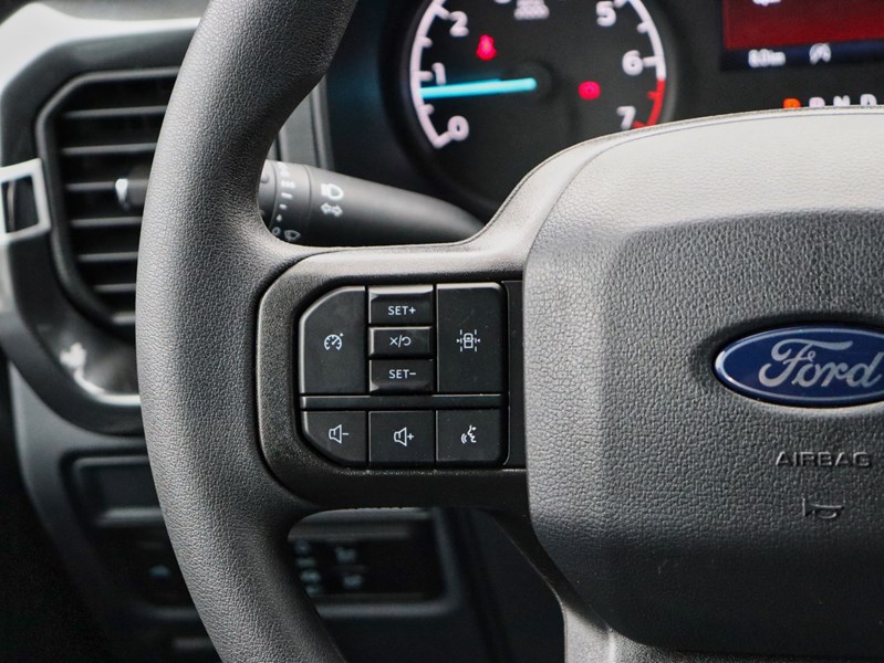 2026 Ford F-150 STX | 4X4 | 2.7L | 200B | 18s