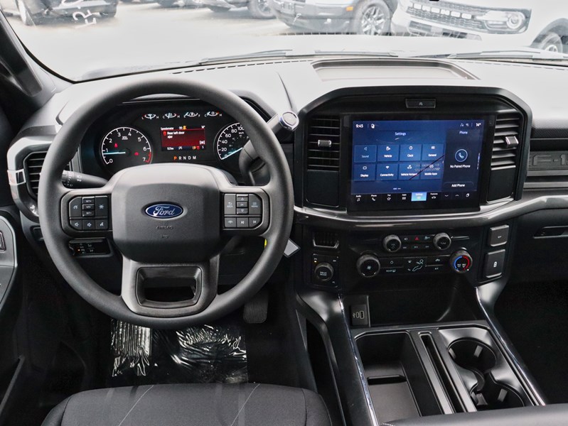 2026 Ford F-150 STX | 4X4 | 2.7L | 200B | 18s