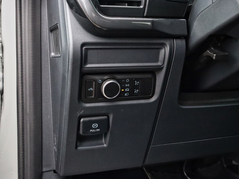 2026 Ford F-150 STX | 4X4 | 2.7L | 200B | 18s