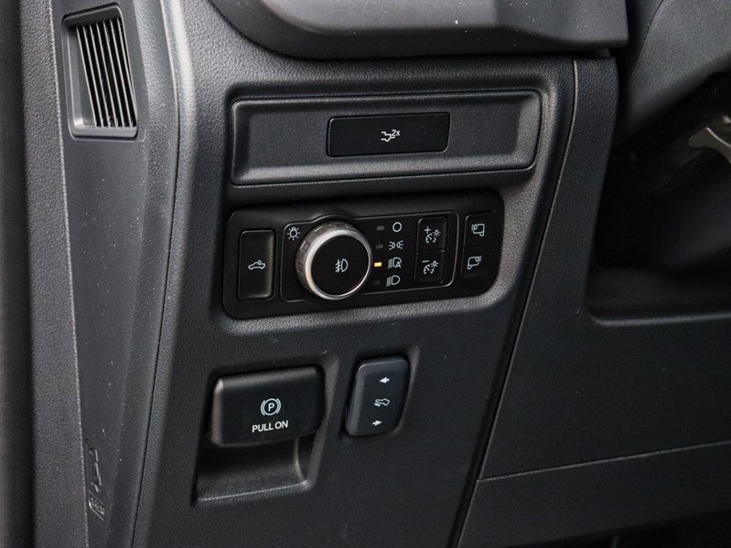 2026 Ford F-150 XLT | 4X4 | 5.0L |303A |BLK PK PLS |ROOF | BED UTL