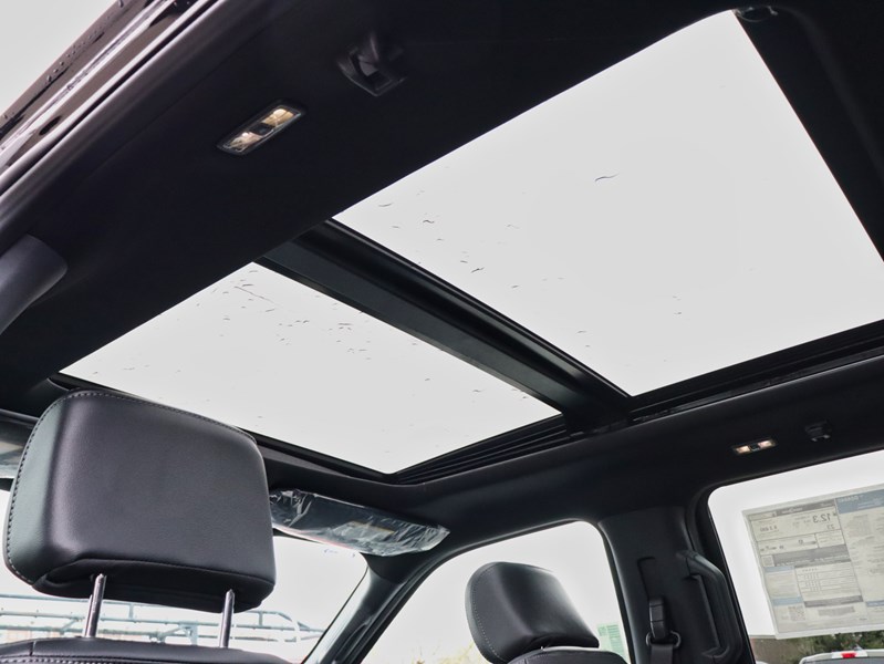 2026 Ford F-150 LARIAT | 4X4 | 3.5L | 501A | BLK PK | ROOF | TOW/H