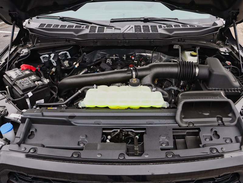 2026 Ford F-150 LARIAT | 4X4 | 3.5L | 501A | BLK PK | ROOF | TOW/H