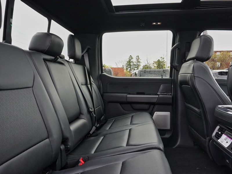 2026 Ford F-150 LARIAT|4X4 |3.5L |502A |BLK PK PLS |ROOF |BED  UTL