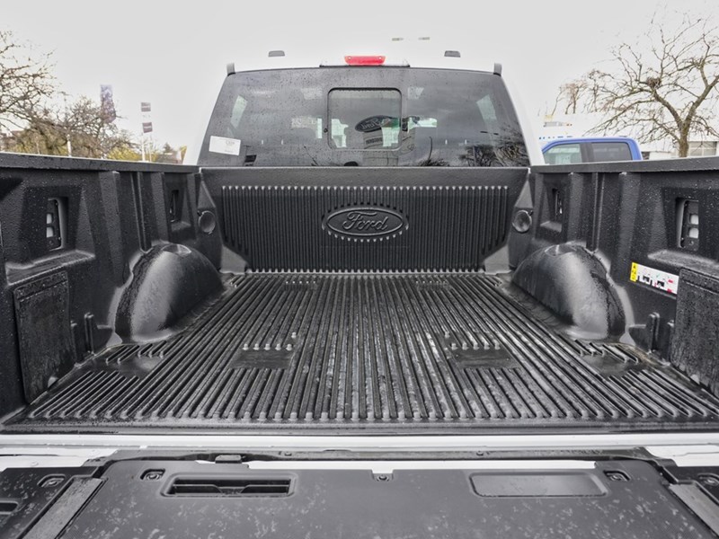 2026 Ford F-150 LARIAT|4X4 |3.5L |502A |BLK PK PLS |ROOF |BED  UTL