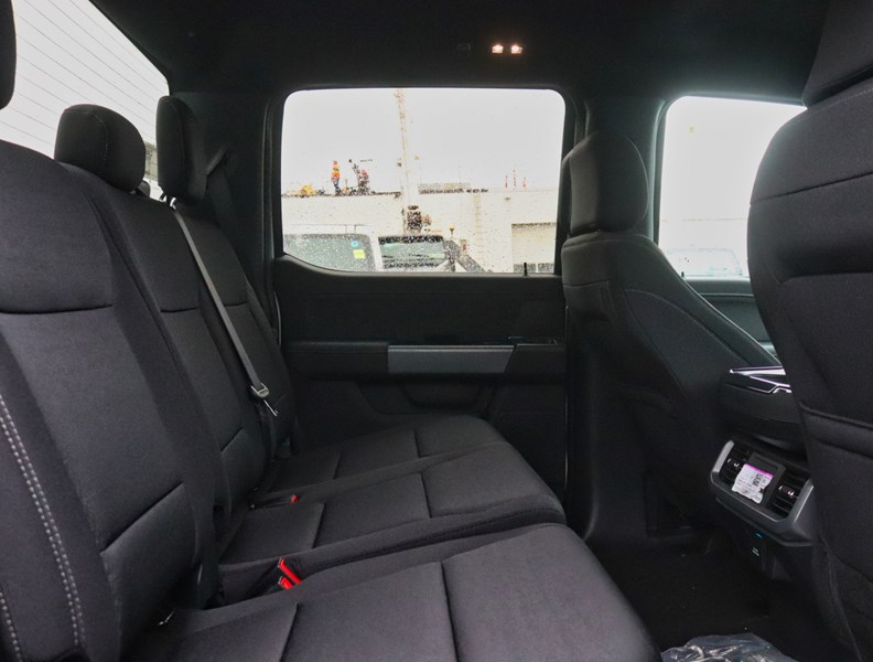 2026 Ford F-150 XLT | 4X4 | 3.5L | 301A | BLK PKG