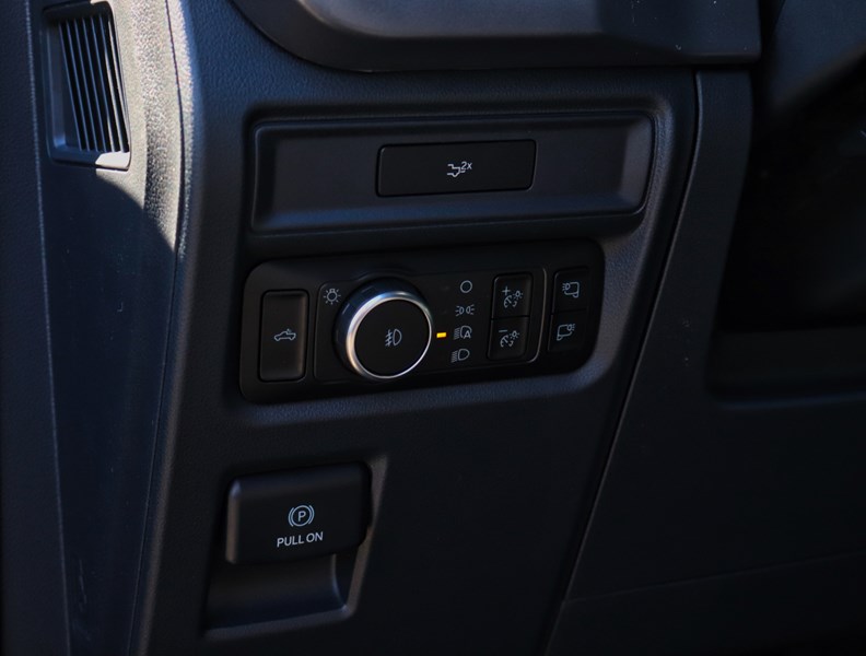 2026 Ford F-150 XLT | 4X4 | 3.5L | 302A | 157 | BLK PK | BED UTL