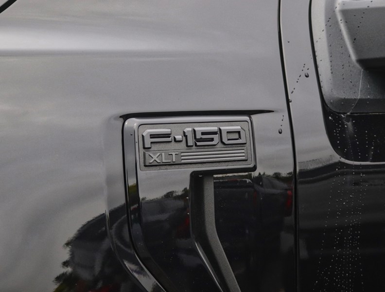 2026 Ford F-150 XLT | 4X4 | 3.5L | 303A | BLK PK PLS | TONNEAU