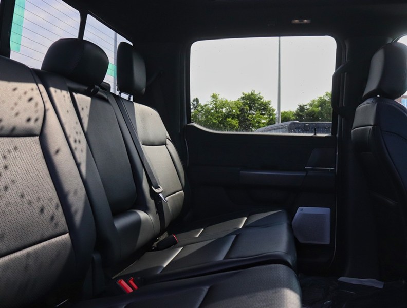 2026 Ford F-150 LARIAT | 4X4 | 5.0L | 502A | BLK PK | TOW/HAUL