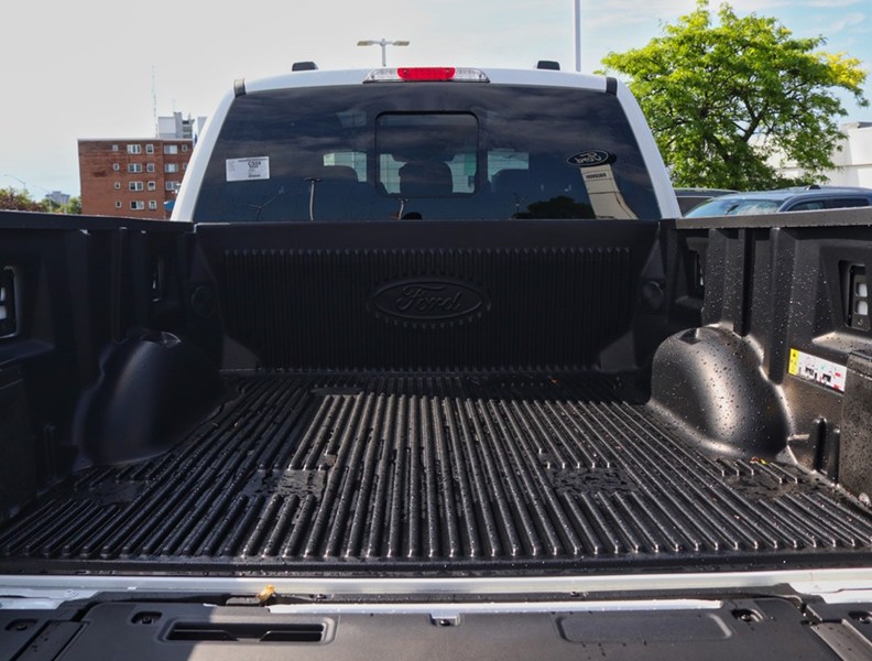 2026 Ford F-150 LARIAT | 4X4 | 5.0L | 502A | BLK PK | TOW/HAUL