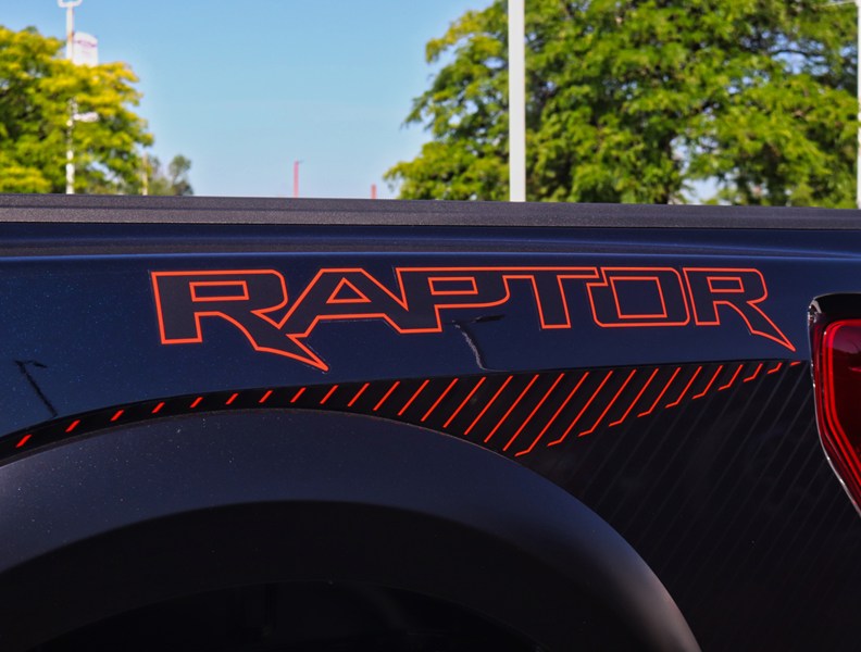 2026 Ford F-150 Raptor | 4X4 | 3.5L | 802A | ROOF | SPRAY-IN