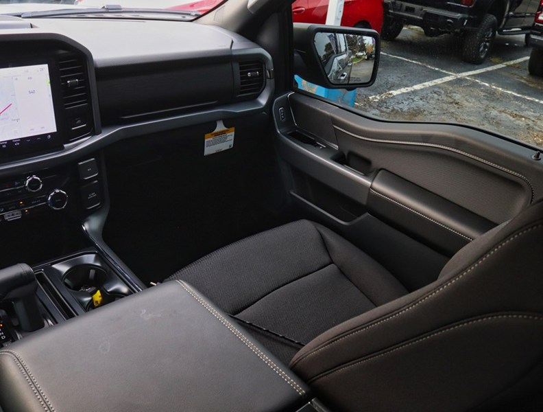 2026 Ford F-150 XLT | 4X4 | 3.5L | 302A | 157 | BLK PK | BED UTL
