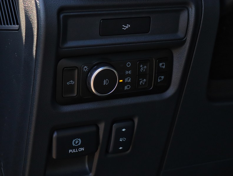 2026 Ford F-150 LARIAT 4WD SuperCrew 5.5' Box