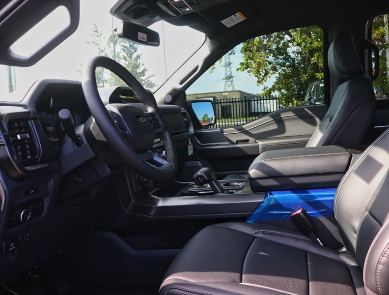 2026 Ford F-150 LARIAT 4WD SuperCrew 5.5' Box