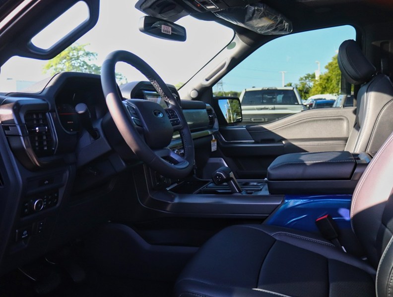 2026 Ford F-150 LARIAT | 4X4 | HYRBID |502A | BLK PK | ROOF| 7.2KW