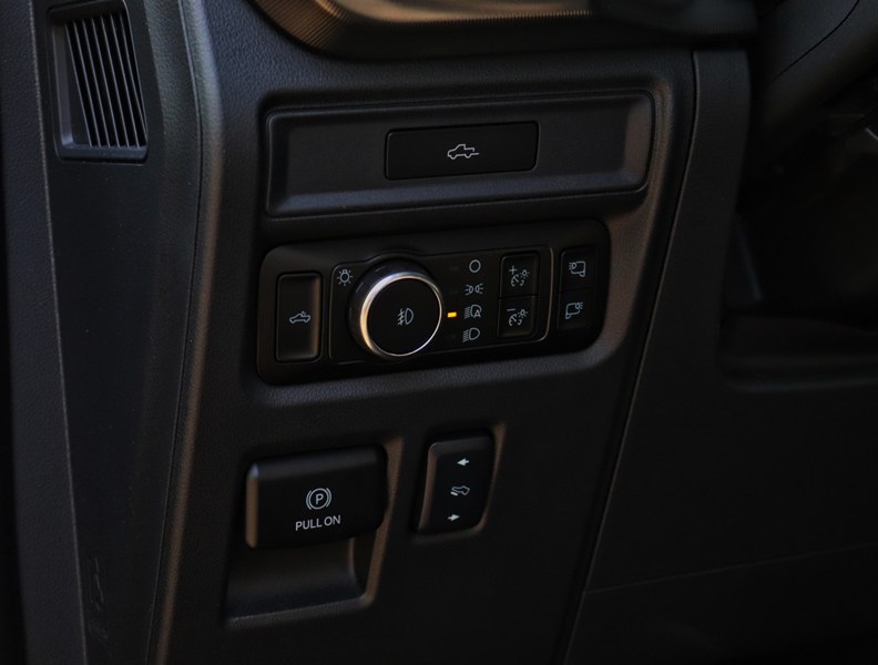 2026 Ford F-150 LARIAT | 4X4 | 5.0L | 502A | BLK PK | ROOF | BED U