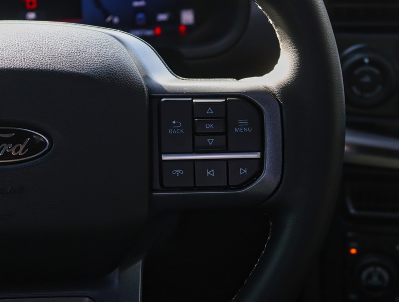2026 Ford F-150 LARIAT | 4X4 | 5.0L | 502A | BLK PK | ROOF | BED U