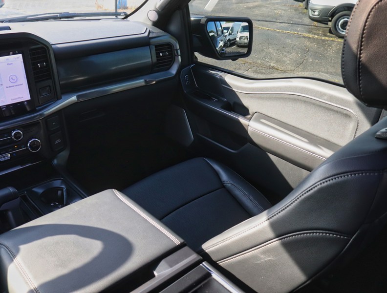 2026 Ford F-150 LARIAT | 4X4 | 5.0L | 502A | BLK PK | ROOF | BED U
