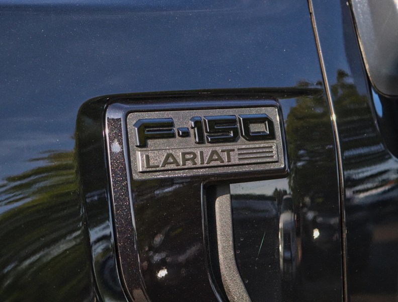2026 Ford F-150 LARIAT | 4X4 | 5.0L | 502A | BLK PK | ROOF | BED U