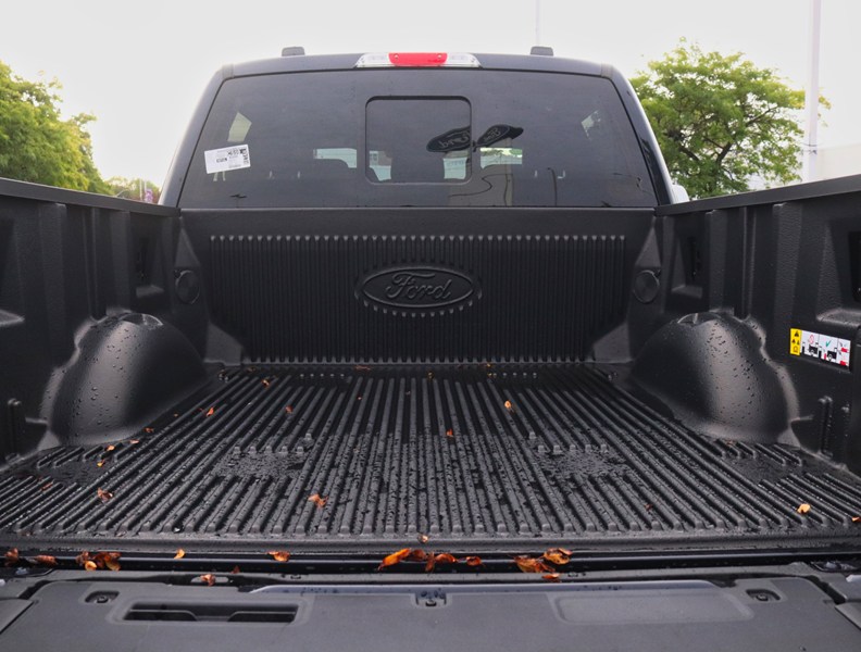 2026 Ford F-150 LARIAT | 4X4 | 5.0L | 502A | BLK PK | HUD |BED UTL