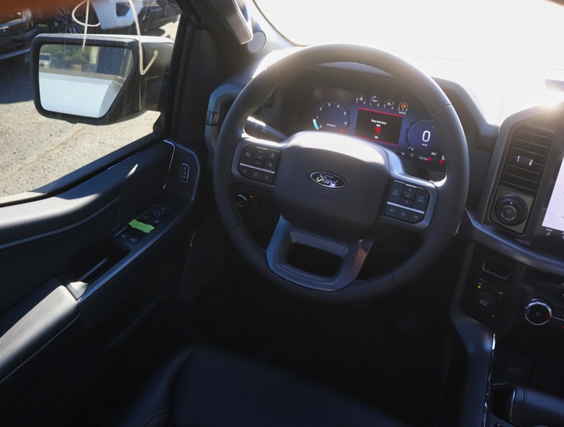 2026 Ford F-150 XLT | 4X4 | 2.7L | 303A | BLK PK PLS | ROOF | BD U
