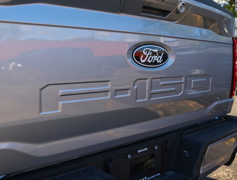 2026 Ford F-150 XLT | 4X4 | 2.7L | 303A | BLK PK PLS | ROOF | BD U