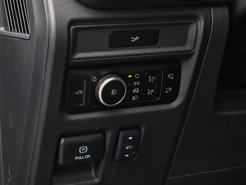 2026 Ford F-150 LARIAT | 4X4 | 3.5L | 501A | BLK PKG