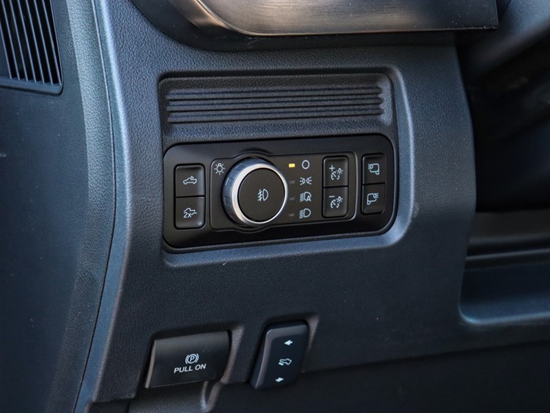 2026 Ford F-250 LARIAT | 4X4 | 6.7L | BLK PK | ROOF | PREM PKG