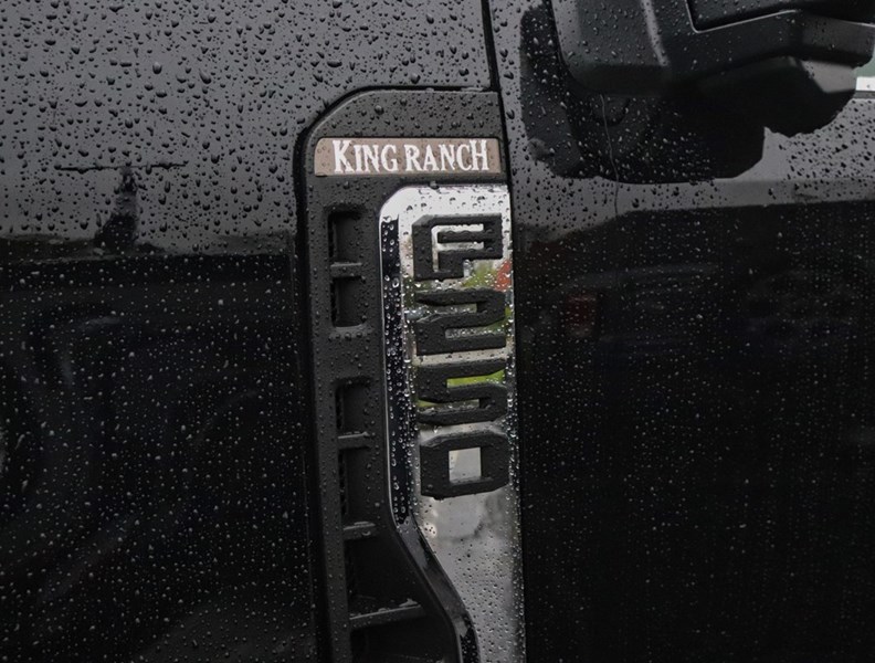 2026 Ford F-250 King Ranch | 4X4 | 6.7L | ROOF | FX4 | MAX RECLINE