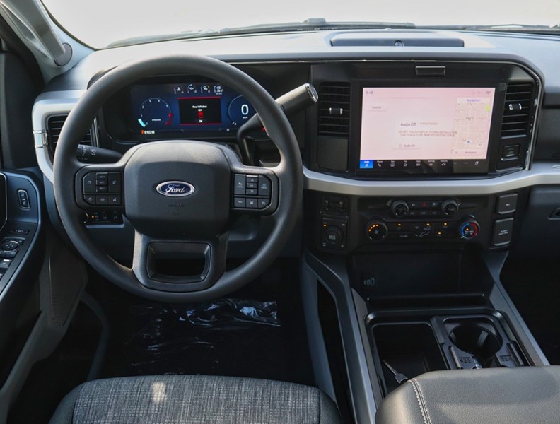 2026 Ford Super Duty F-250 SRW XLT | 4X4 | 6.8L | PREM PKG | BLK PKG | CONSOLE