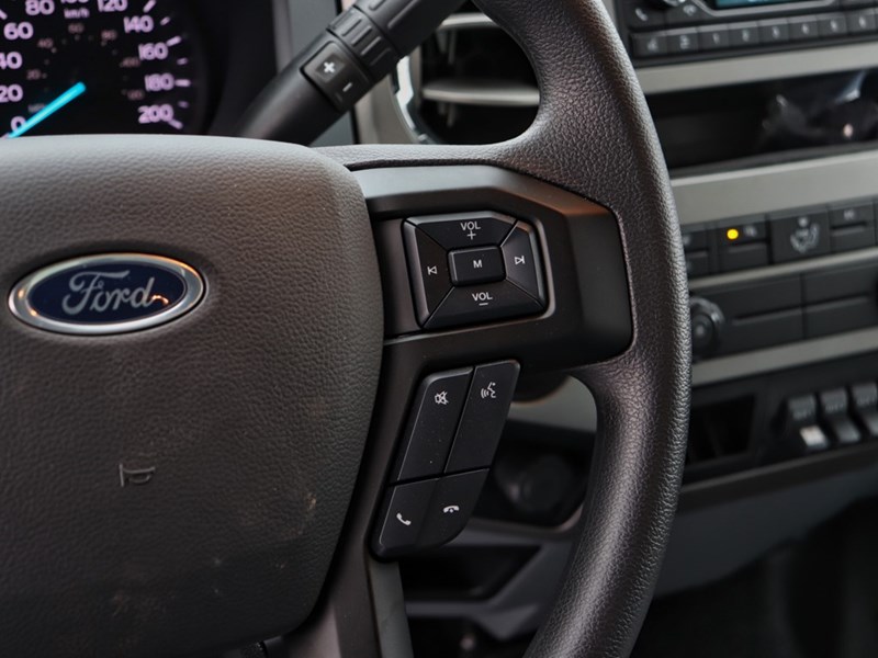 2026 FORD SUPER DUTY F-650 STRAIGHT FRAME Reg Cab