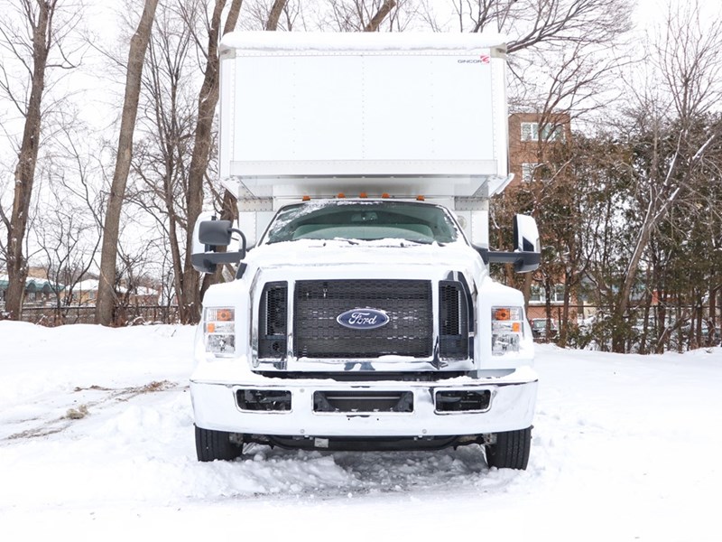 2026 FORD SUPER DUTY F-650 STRAIGHT FRAME Reg Cab