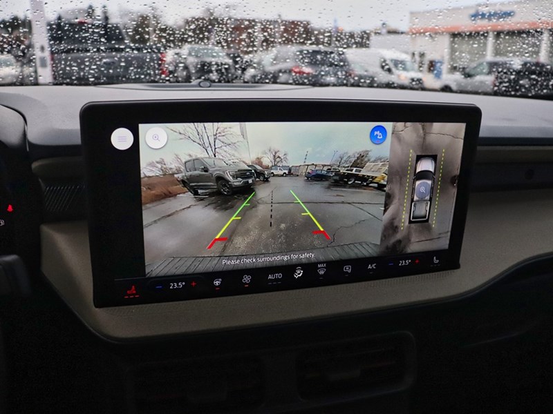 2026 Ford Maverick LARIAT | AWD | HYBRID | ROOF | 4K TOW | PWR SLD WI