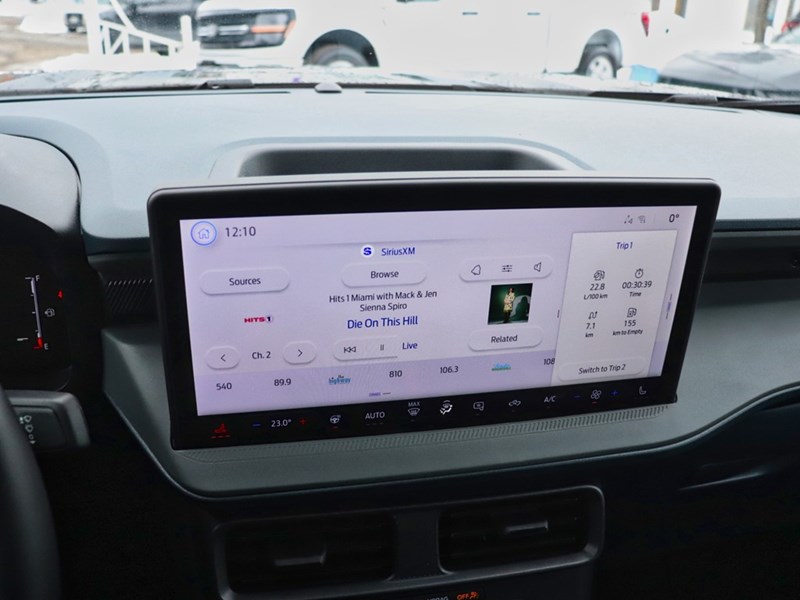 2026 Ford Maverick XLT | AWD | 2.0L | BLK PK |  ROOF | 4K | CO-PILO