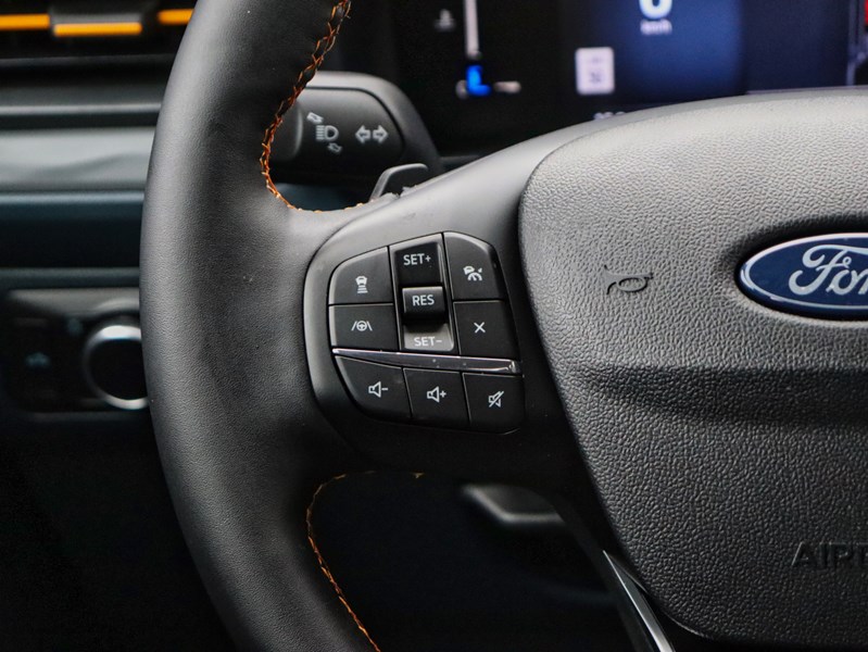 2026 Ford Maverick Tremor | AWD | 2.0L | ROOF | PWR SLD R WNDOW