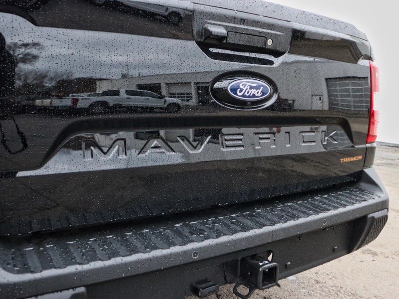 2026 Ford Maverick Tremor | AWD | 2.0L | ROOF | PWR SLD R WNDOW