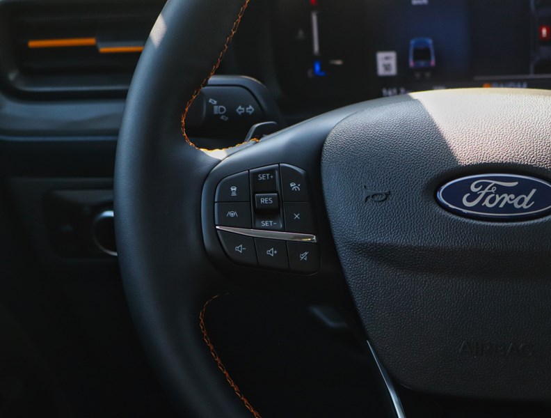 2026 Ford Maverick Tremor | AWD | 2.0L | ROOF | PWR SLD R WINDOW