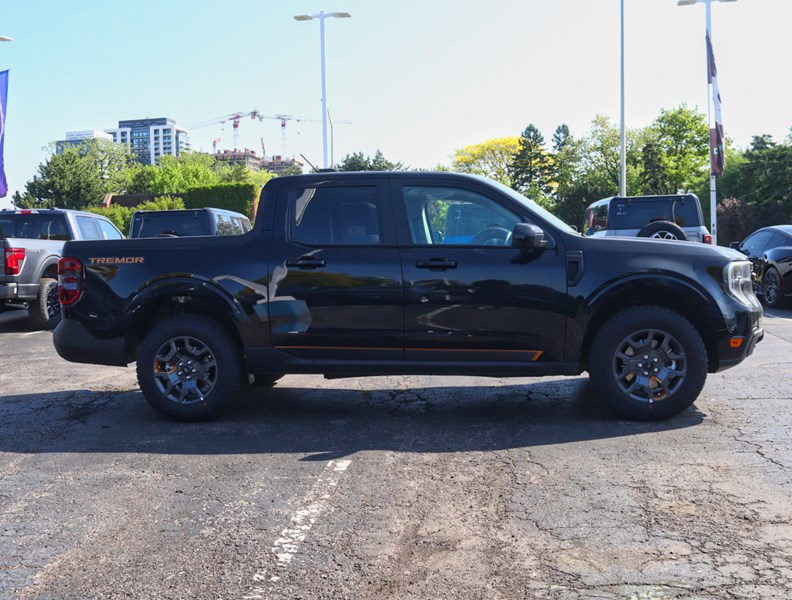 2026 Ford Maverick Tremor | AWD | 2.0L | ROOF | PWR SLD R WINDOW