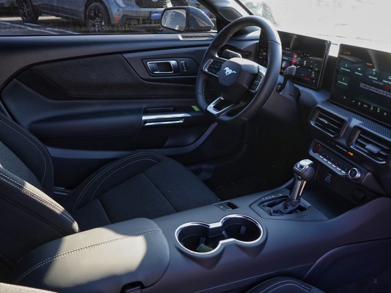 2026 Ford Mustang EcoBoost | 2.3L | 100A | 10-SPD AUTO | 18s