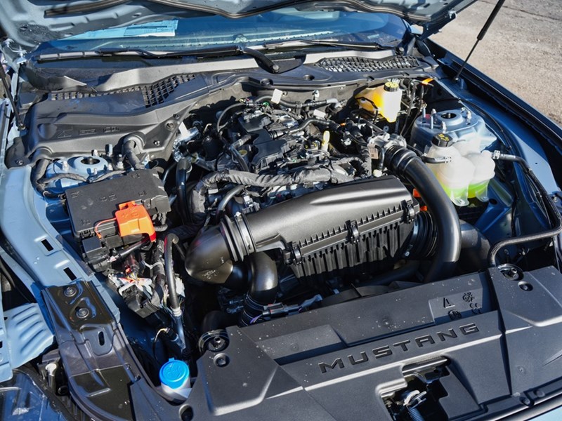 2026 Ford Mustang EcoBoost | 2.3L | 100A | 10-SPD AUTO | 18s