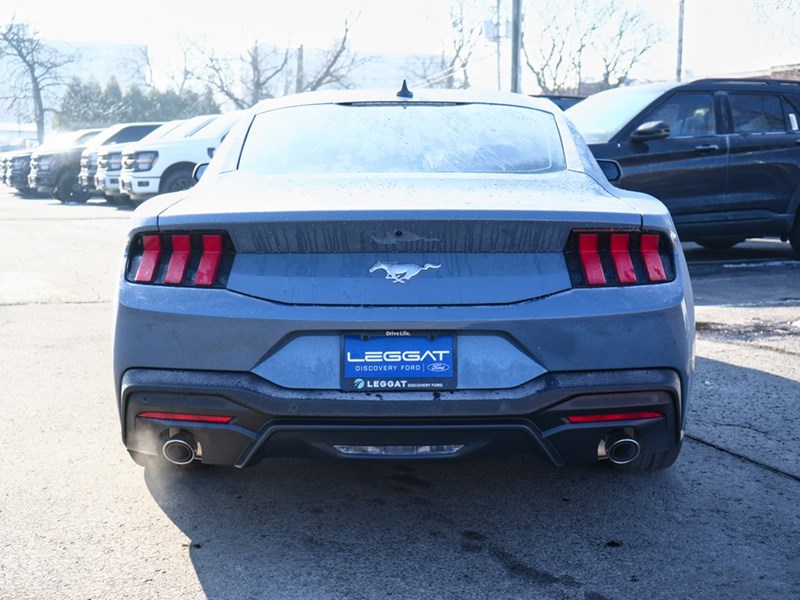 2026 Ford Mustang EcoBoost | 2.3L | 100A | 10-SPD AUTO | 18s