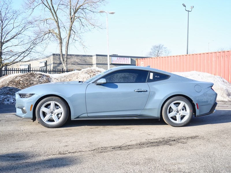 2026 Ford Mustang EcoBoost | 2.3L | 100A | 10-SPD AUTO | 18s