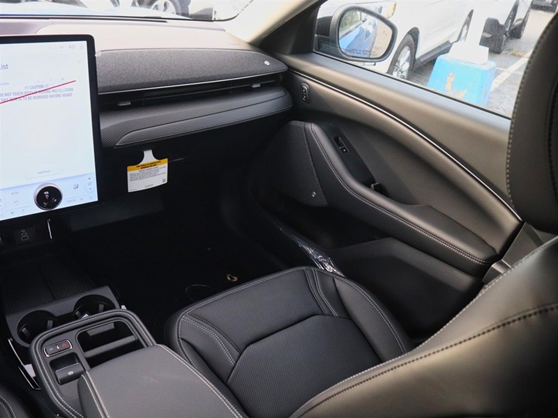 2026 Ford Mustang Mach-E Premium | AWD | EXT BATT | PANO ROOF | FRUNK